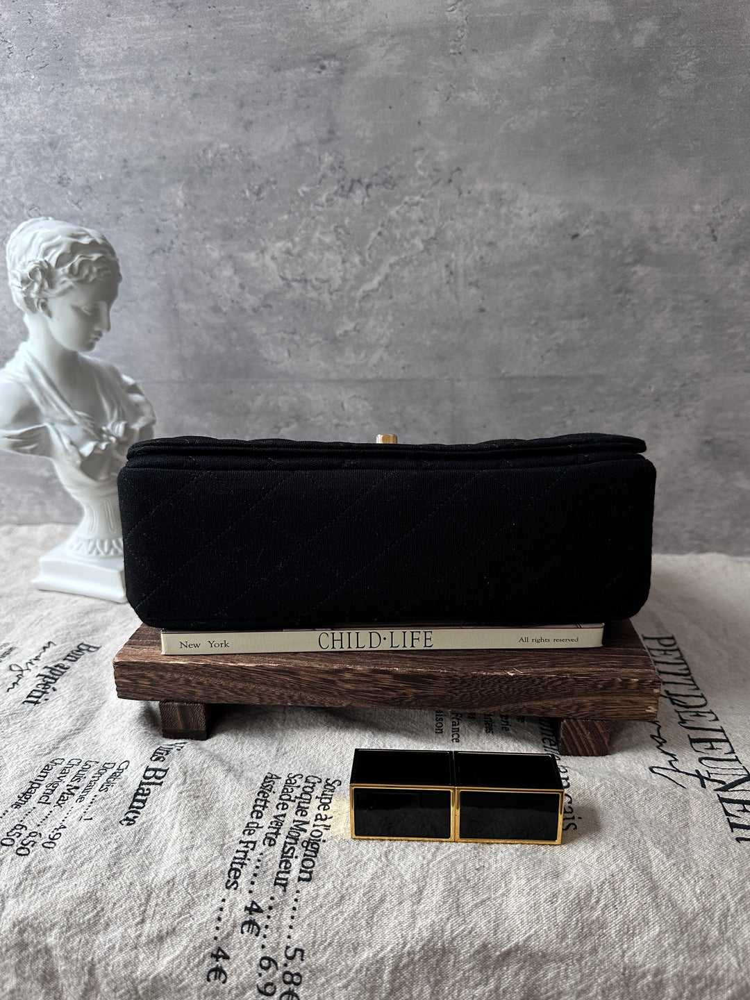CHANEL Vintage Fabric Flap Bag 🖤｜Quilted Fabric｜Mixed-Tone Chain｜Crimson Interior