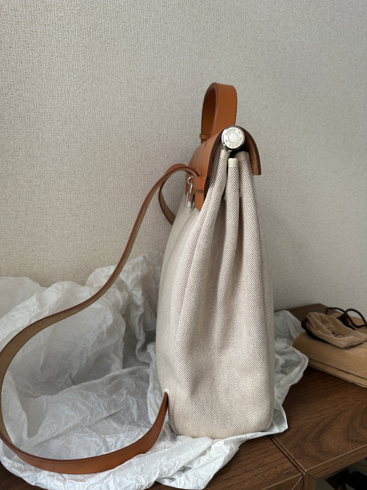 Hermes Herbag Backpack 🤎✨ Classic & Versatile