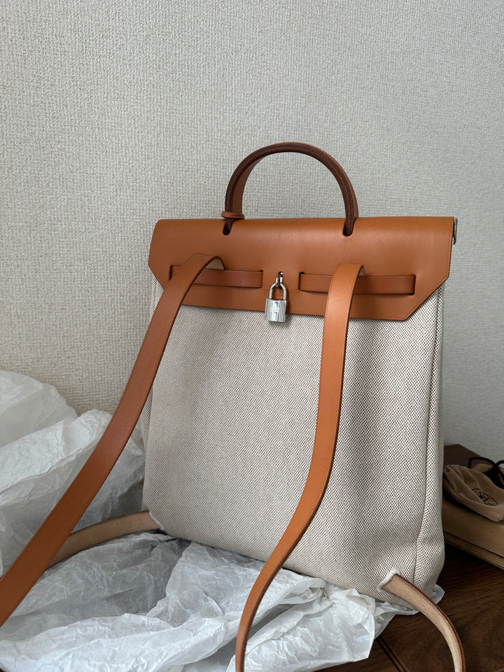 Hermes Herbag Backpack 🤎✨ Classic & Versatile