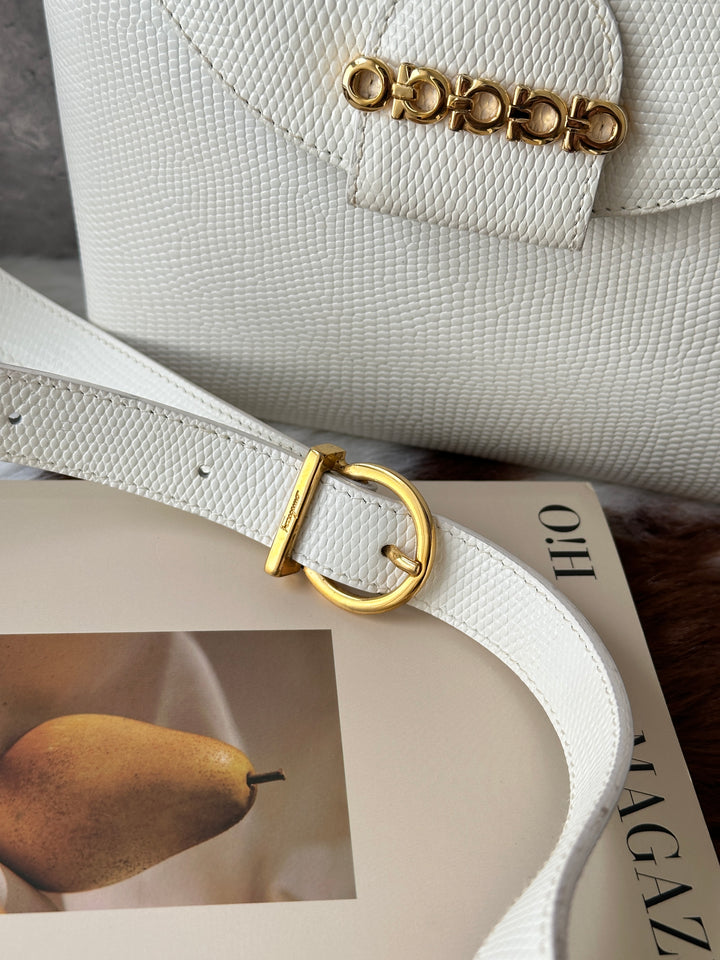 Ferragamo Lizard-Embossed Box Crossbody Bag 🤍｜Cream White × Gancini Hardware × Full Set