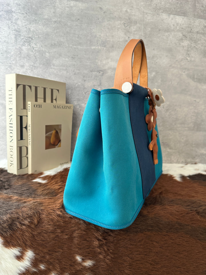 Hermès Cabag Tote Bag 🩵💙｜Colour-Block Canvas × Two-Way Carry × With Box