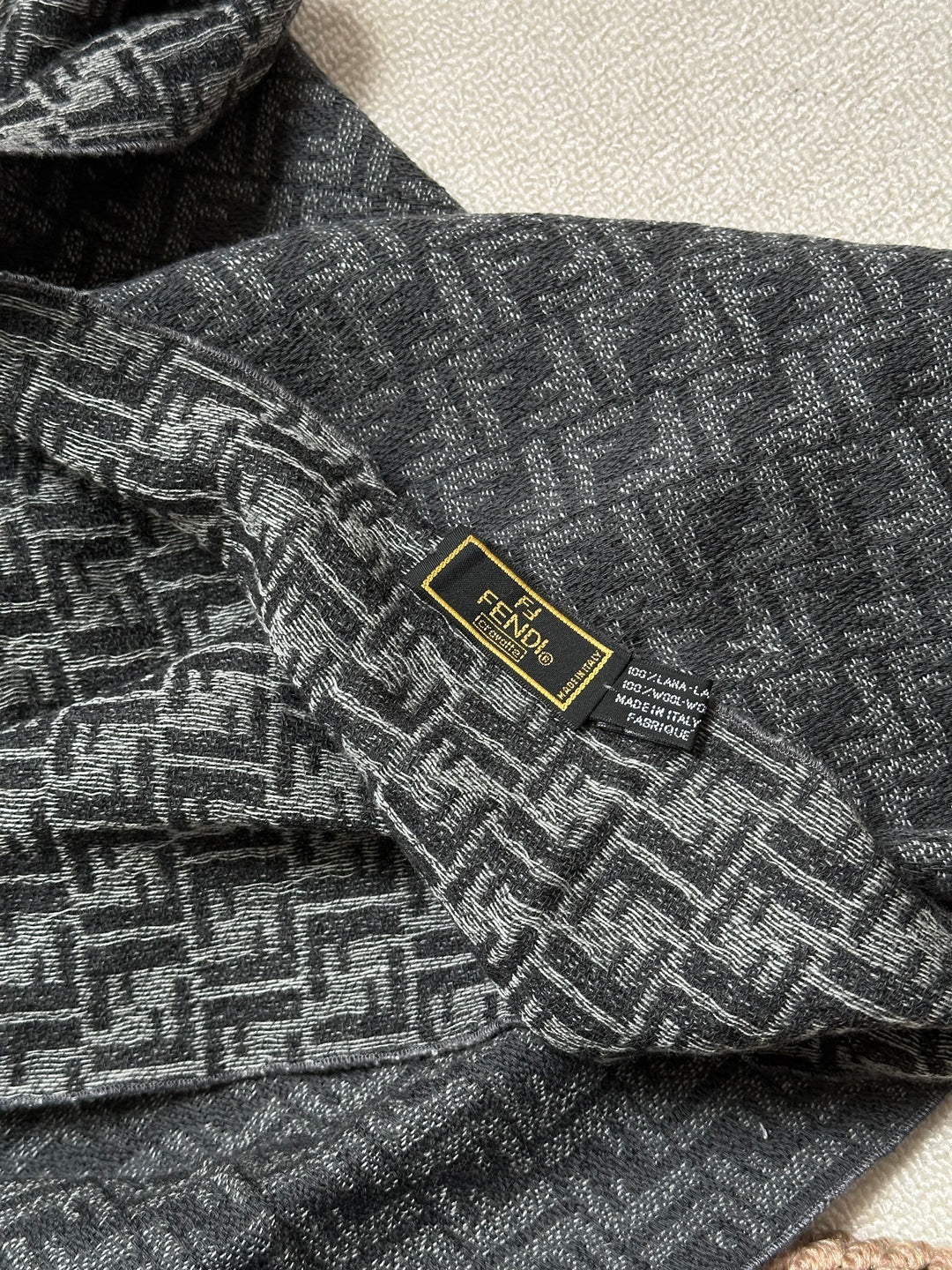 FENDI FF Monogram Reversible Scarf 🖤🩶 Timeless Vintage