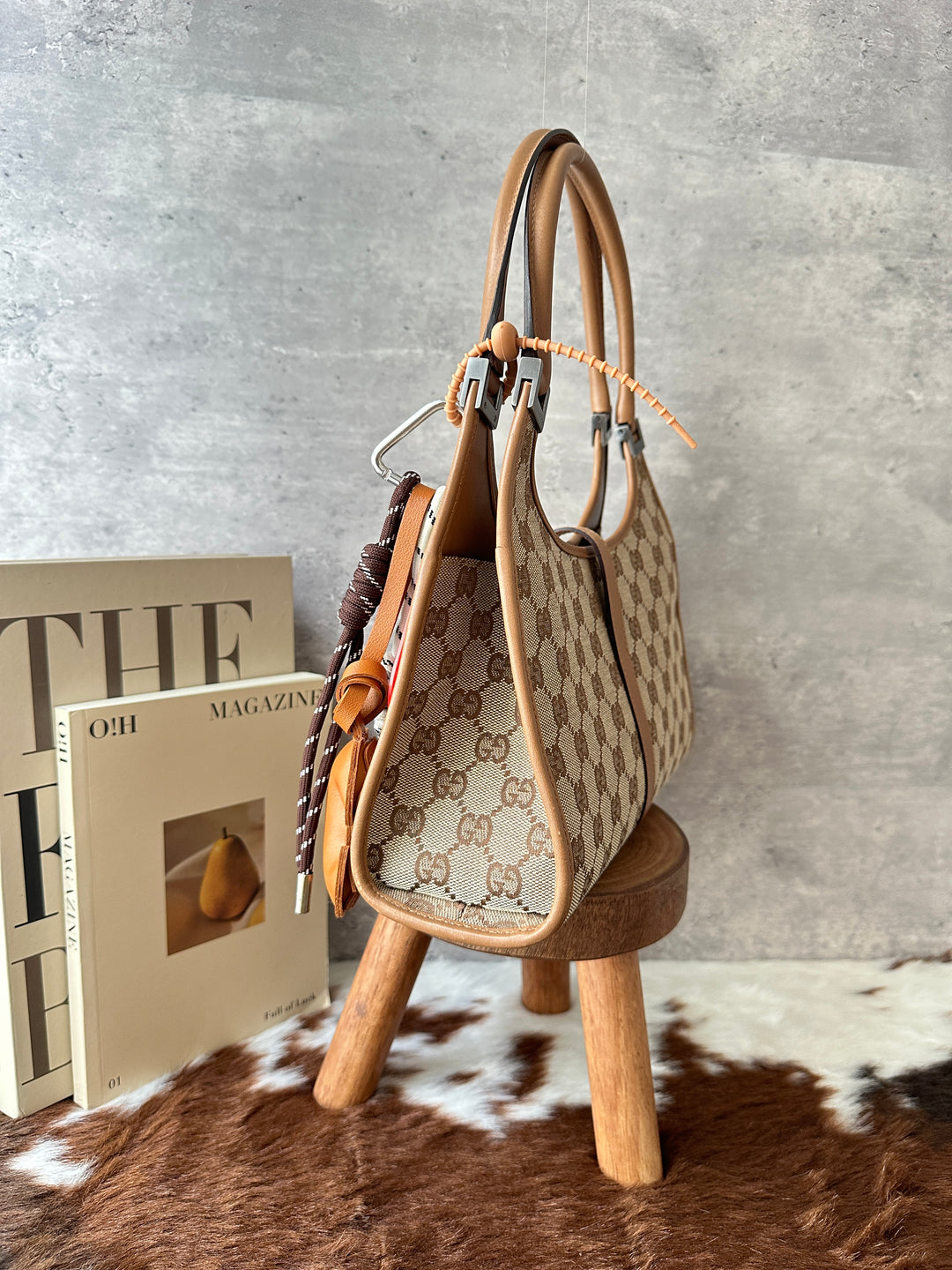 FENDI Mini FF Monogram Hobo Bag 🤎｜Classic Zucca Canvas × Lightweight Design × Full Set