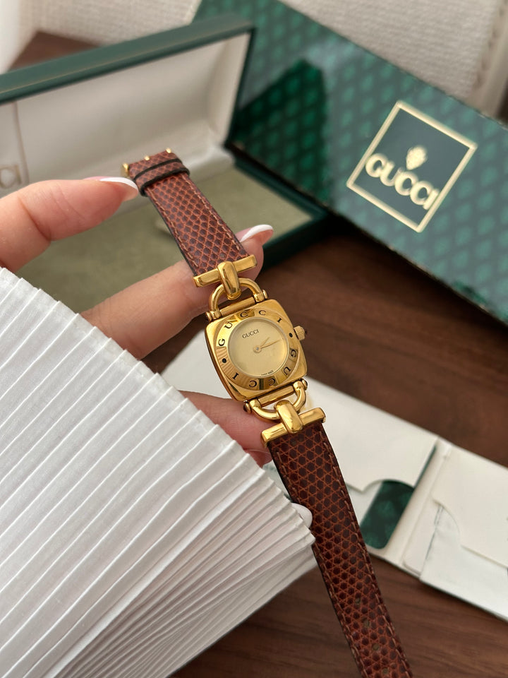 GUCCI 古馳 Vintage Watch 🤎 經典方圓錶面