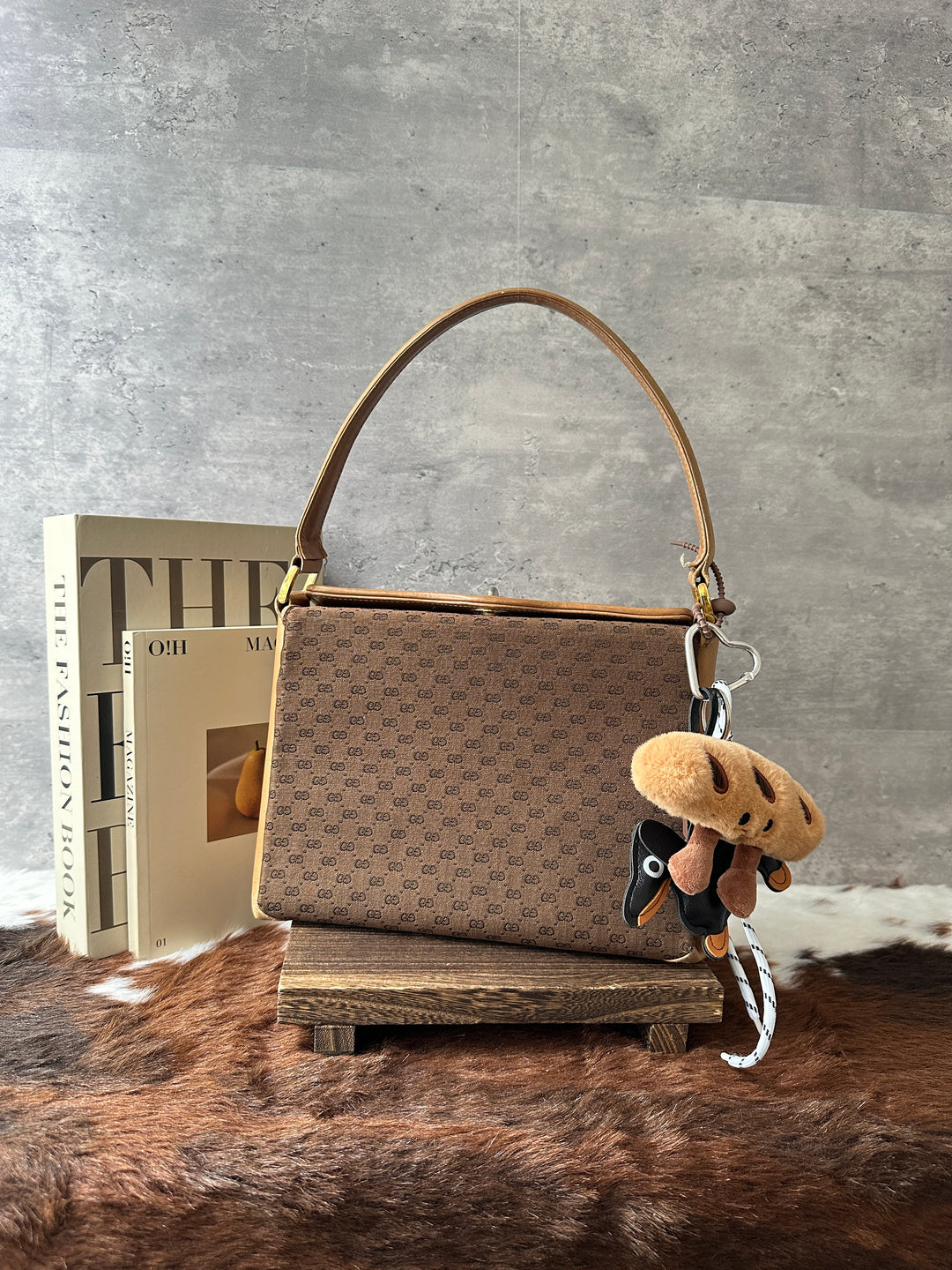 GUCCI Mini GG Canvas Box Shoulder Bag 🤎｜Monogram Canvas｜Caramel Leather｜Turn-Lock Closure