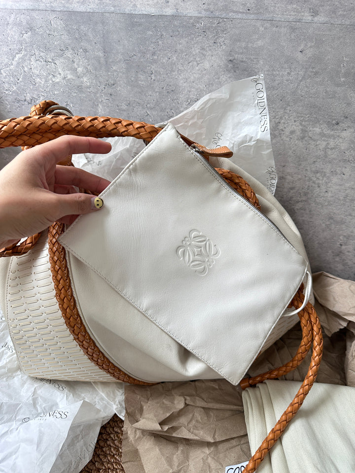 LOEWE Hobo Shoulder Bag 🤎✨｜Soft Nappa Lambskin & Iconic Woven Detailing