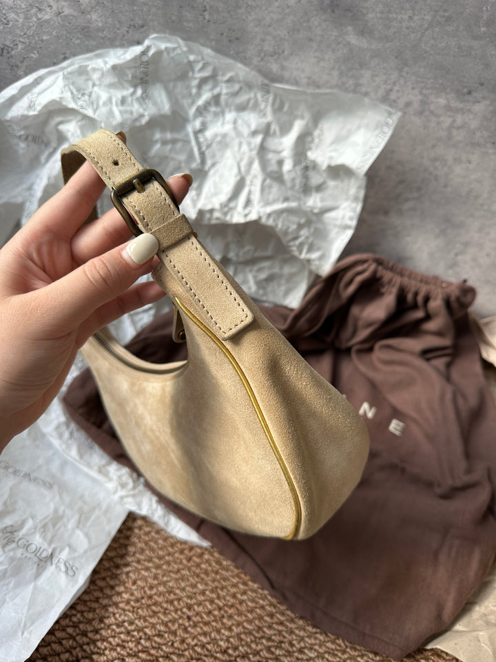 Celine Arc de Triomphe Suede Half-Moon Bag 🥐｜Rare Emblem Design with Vintage Charm