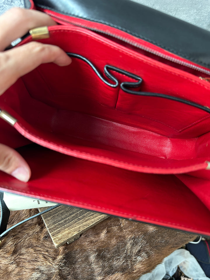 CELINE Vintage Hexagonal Box Bag 🖤｜Sculptural Silhouette｜Circular Logo Clasp｜Crimson Interior