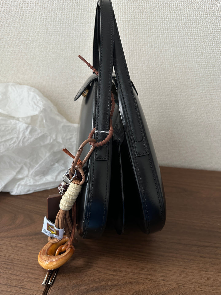 Loewe Museum Collection 🖤 | Irregular Egg Bag — A True Collector’s Gem✨