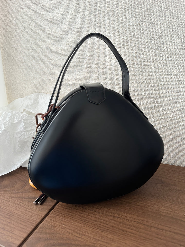 Loewe Museum Collection 🖤 | Irregular Egg Bag — A True Collector’s Gem✨