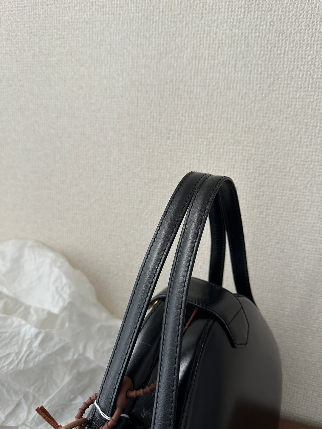 Loewe Museum Collection 🖤 | Irregular Egg Bag — A True Collector’s Gem✨