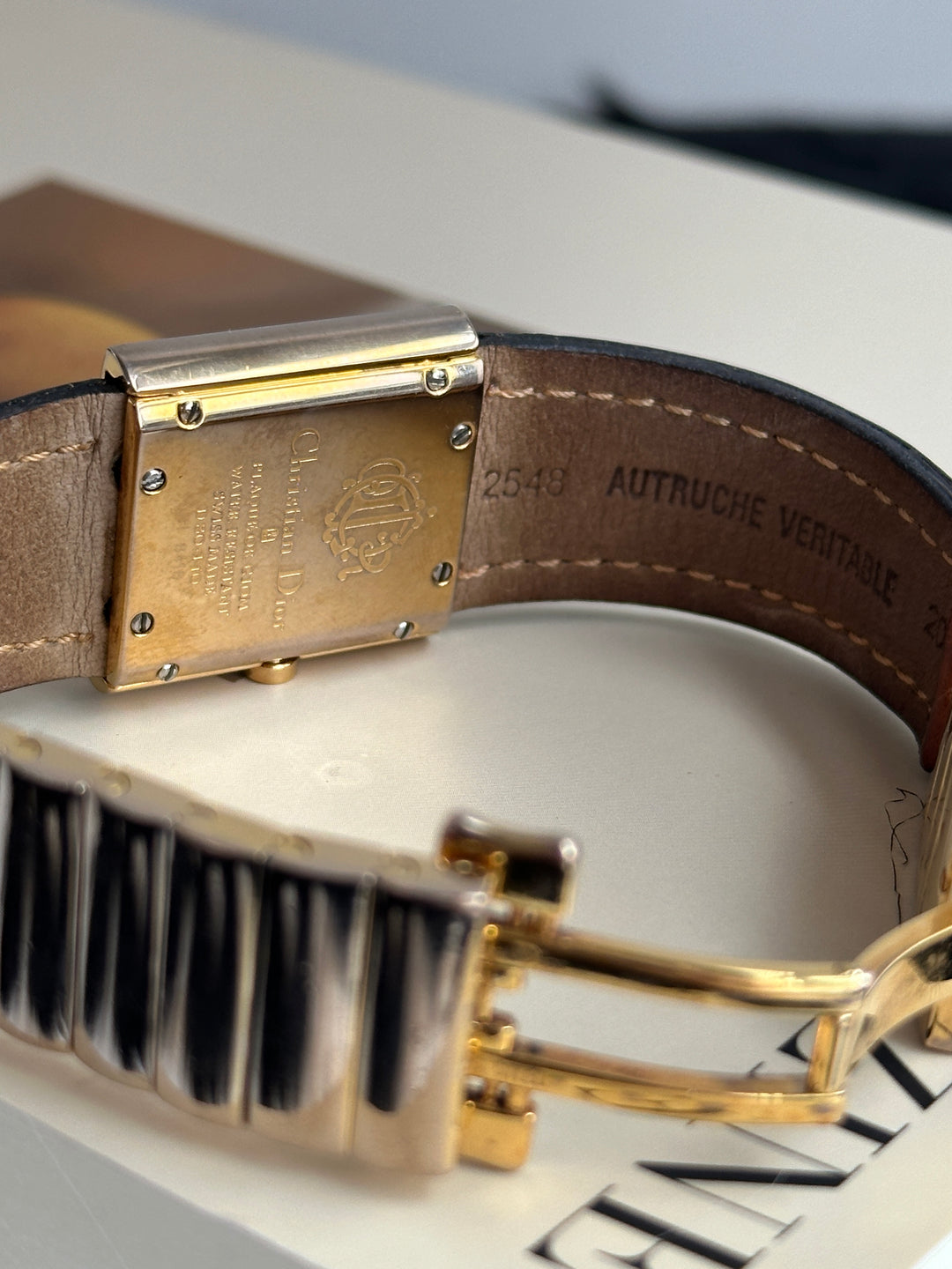 DIOR Ostrich Leather Watch 🤎｜Rare Ostrich Leather × Rectangular Black Dial × Gold-Tone Finish