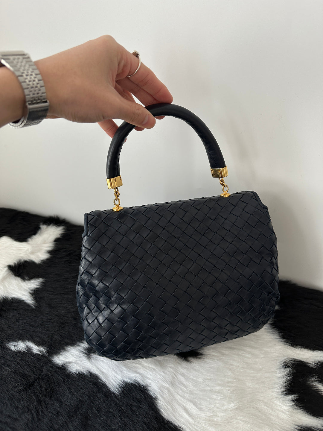 Bottega Veneta Kelly Top Handle 🖤｜Intrecciato Leather × Convertible Carry × Timeless Elegance