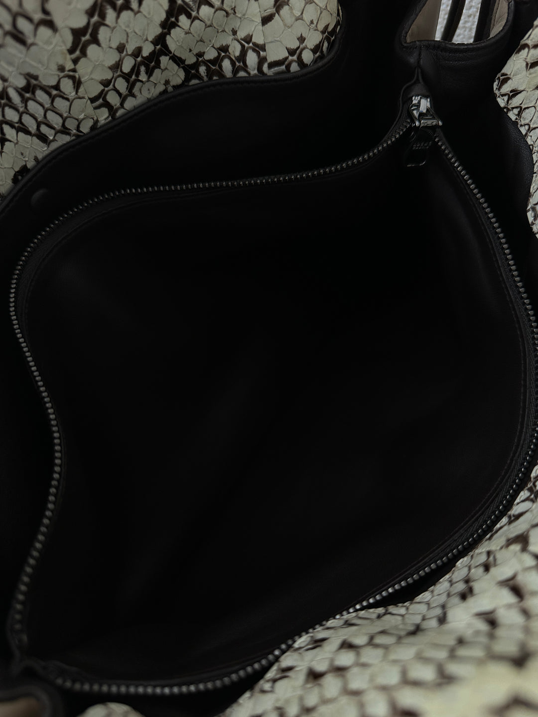 Loewe Snakeskin & Lambskin Fortune Tote🤍✨ | Exquisite Craftsmanship Meets Everyday Luxury