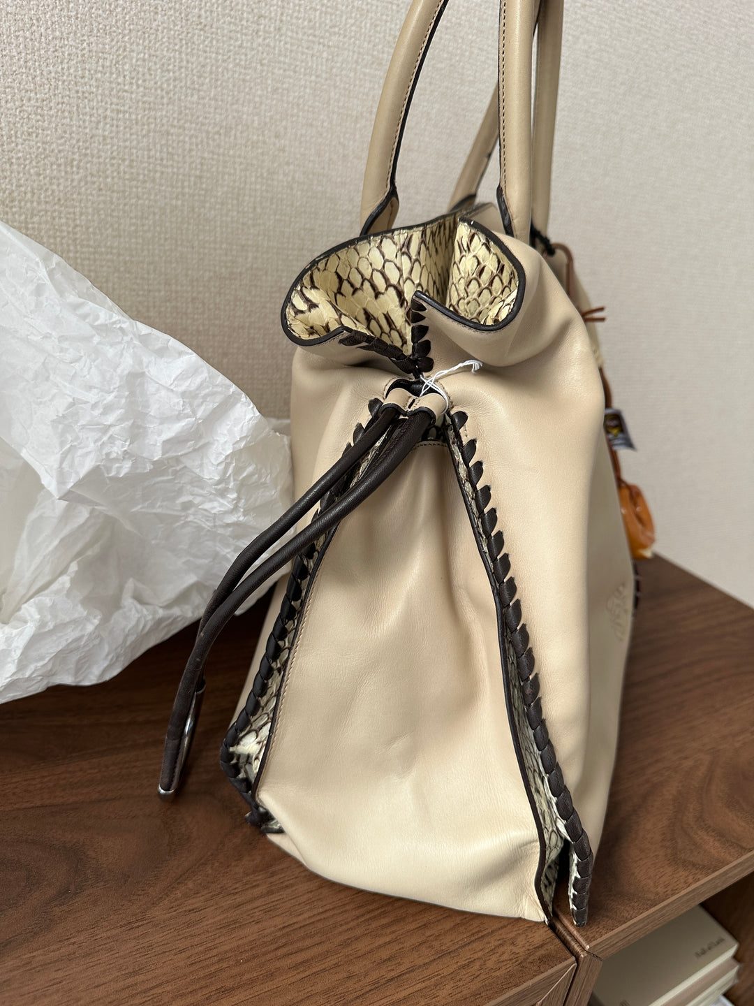 Loewe Snakeskin & Lambskin Fortune Tote🤍✨ | Exquisite Craftsmanship Meets Everyday Luxury