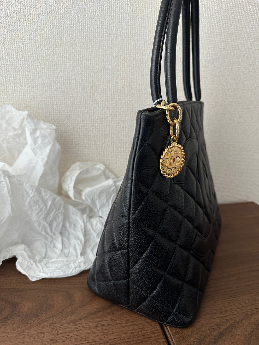 Chanel “Silver Coin Hilton” Tote🖤 | Caviar Leather Classic Elegance ✨