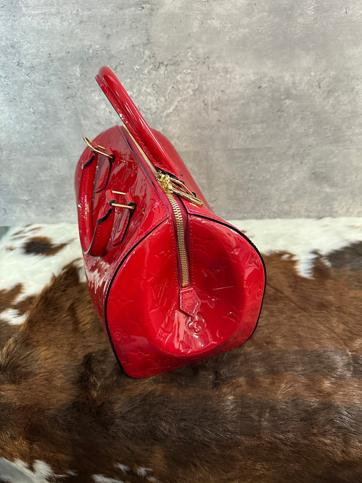 Louis Vuitton Vernis Boston ❤️｜Monogram Vernis × Festive Red × Top Handle Elegance