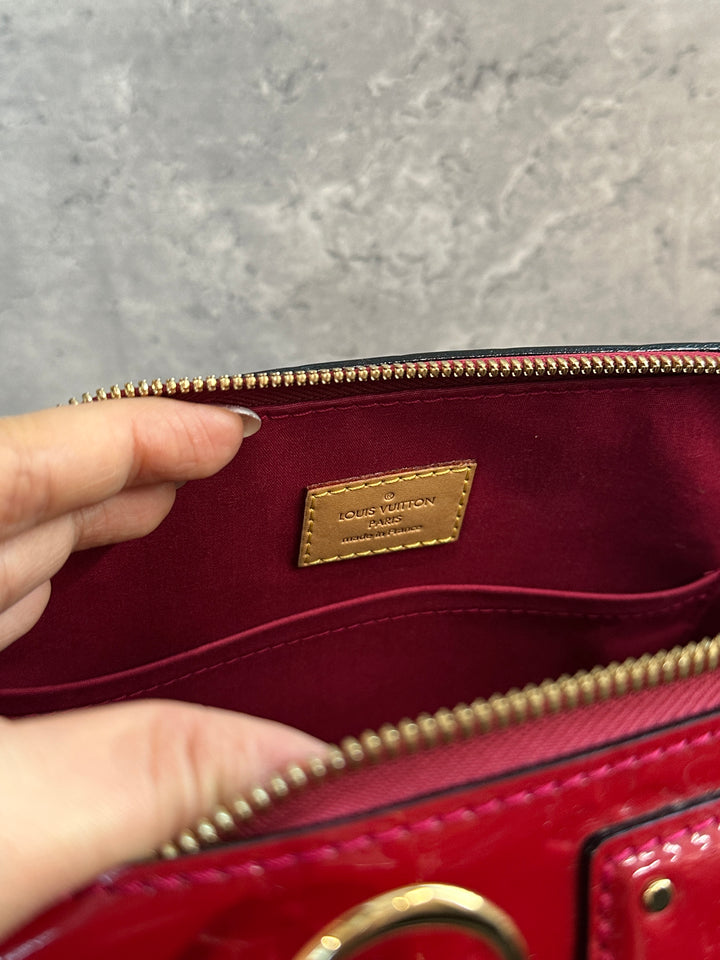 Louis Vuitton Vernis Boston ❤️｜Monogram Vernis × Festive Red × Top Handle Elegance