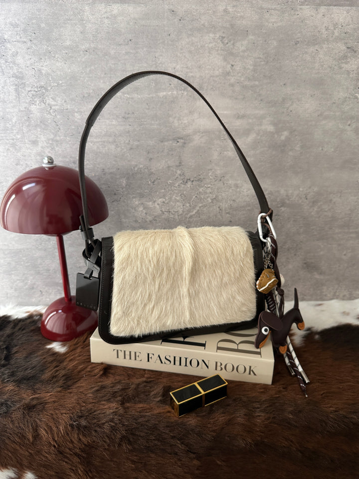 CELINE Vintage Pony Hair Shoulder Bag 🐼｜Panda Colourway｜Structured Silhouette｜Logo Tag Detail