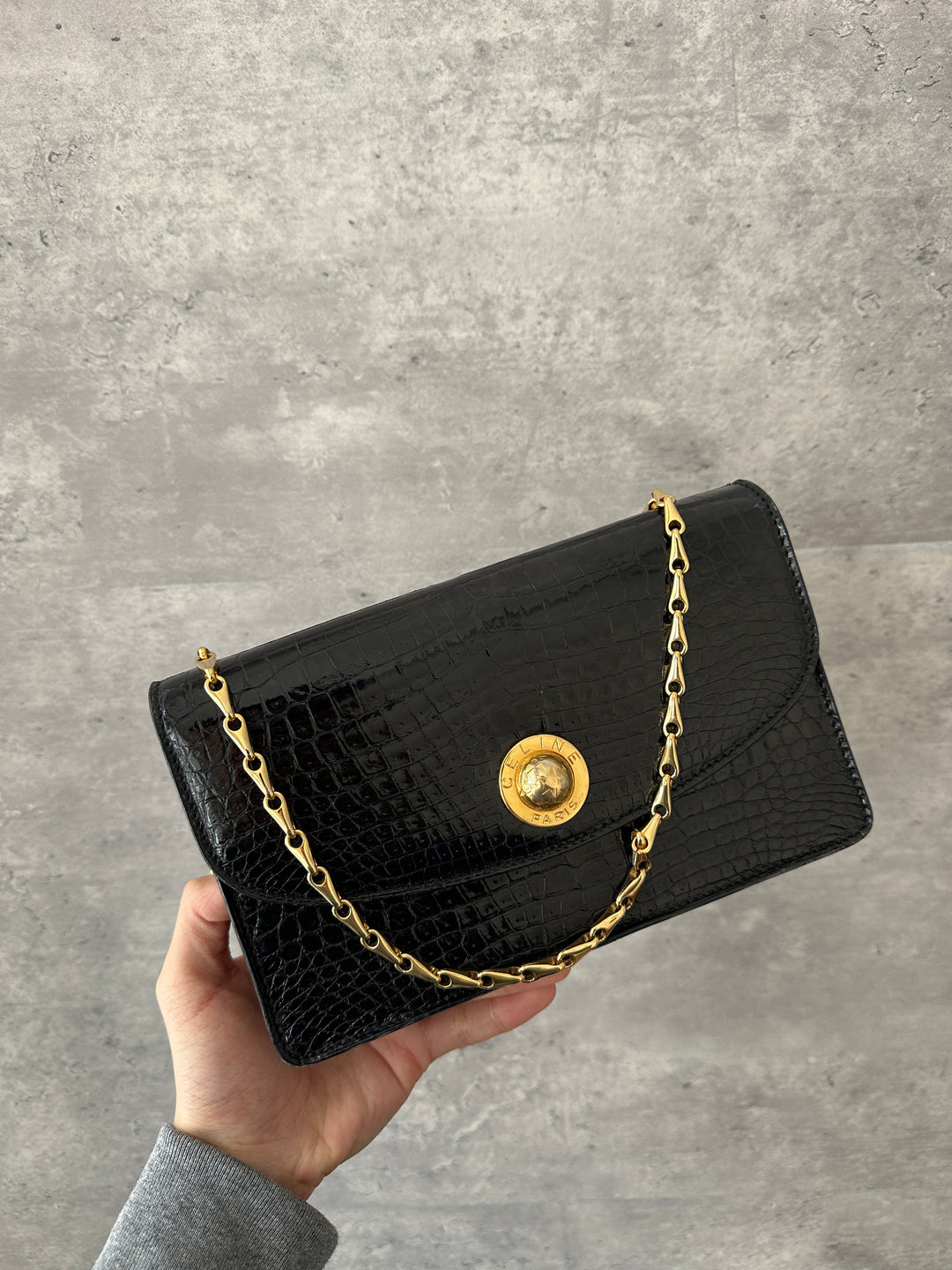 CELINE Planet Crocodile Leather Crossbody 🖤🌍｜Gold Planet Lock × Fishbone Chain × Rare Exotic