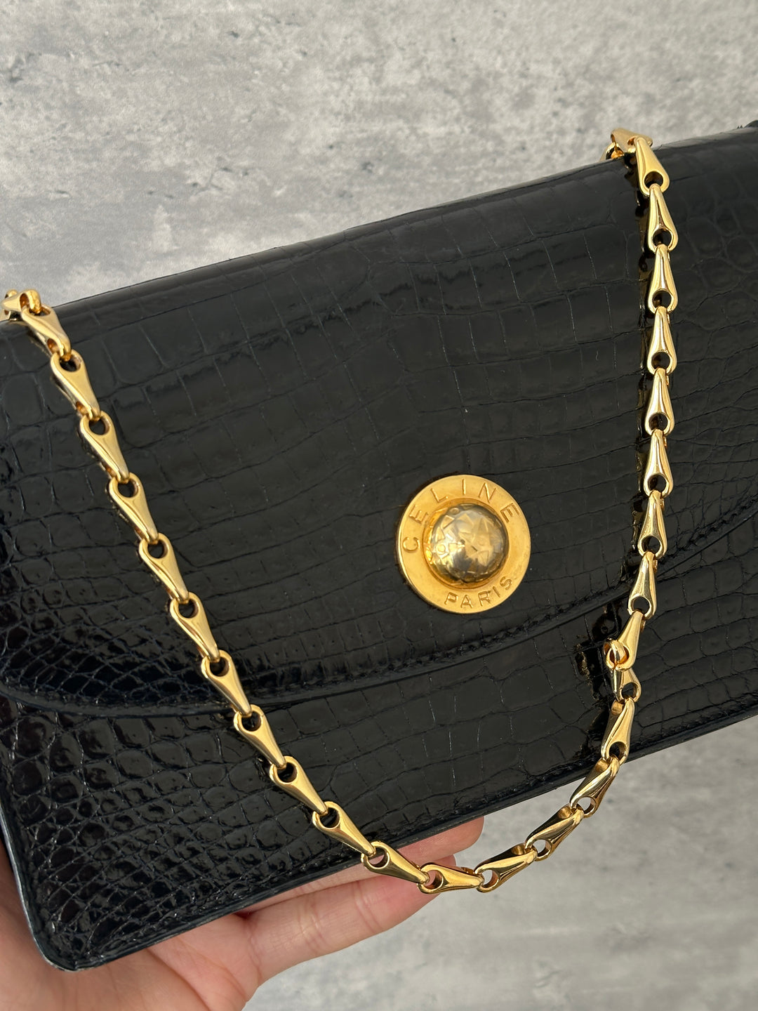 CELINE Planet Crocodile Leather Crossbody 🖤🌍｜Gold Planet Lock × Fishbone Chain × Rare Exotic