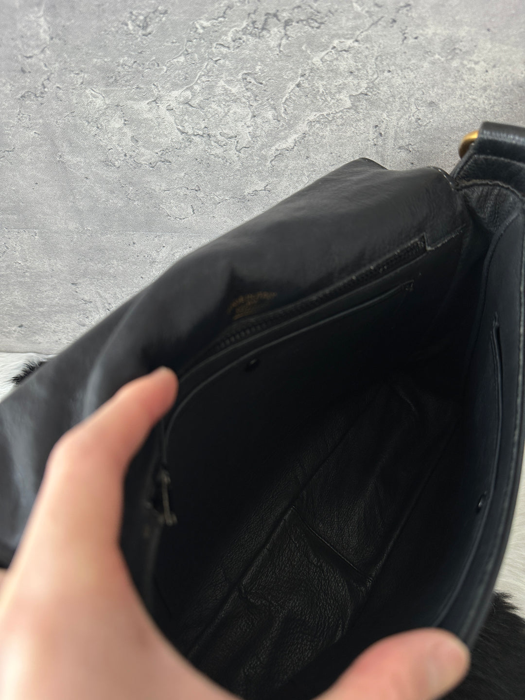 Gucci Horsebit Shoulder Bag 🖤｜Iconic Horsebit × Vintage Leather × Everyday Practicality