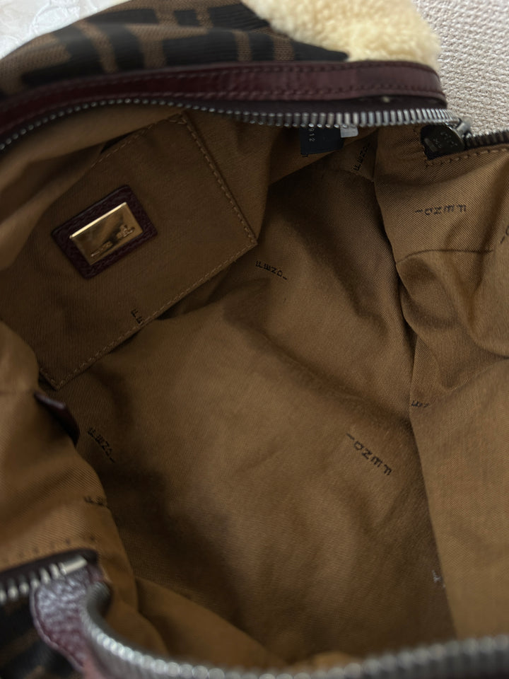 Fendi Shearling FF Monogram Handbag 🍂 | Cozy Vintage Charm in 3 Ways✨