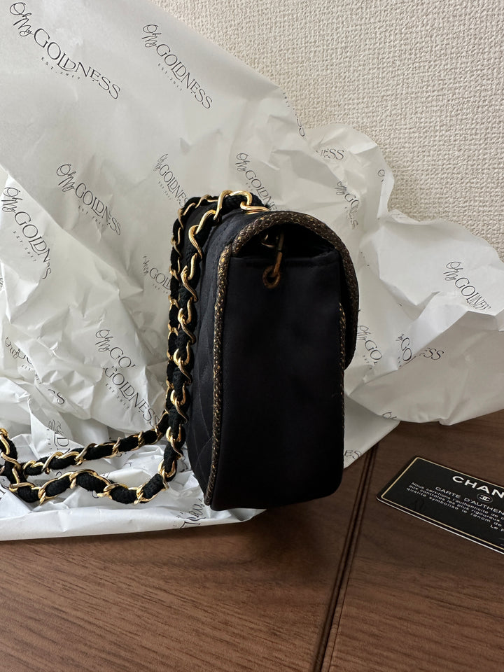 Chanel CC Satin-Trim Half Moon Chain Bag 🖤 | Exquisite Craftsmanship & Timeless Elegance ✨