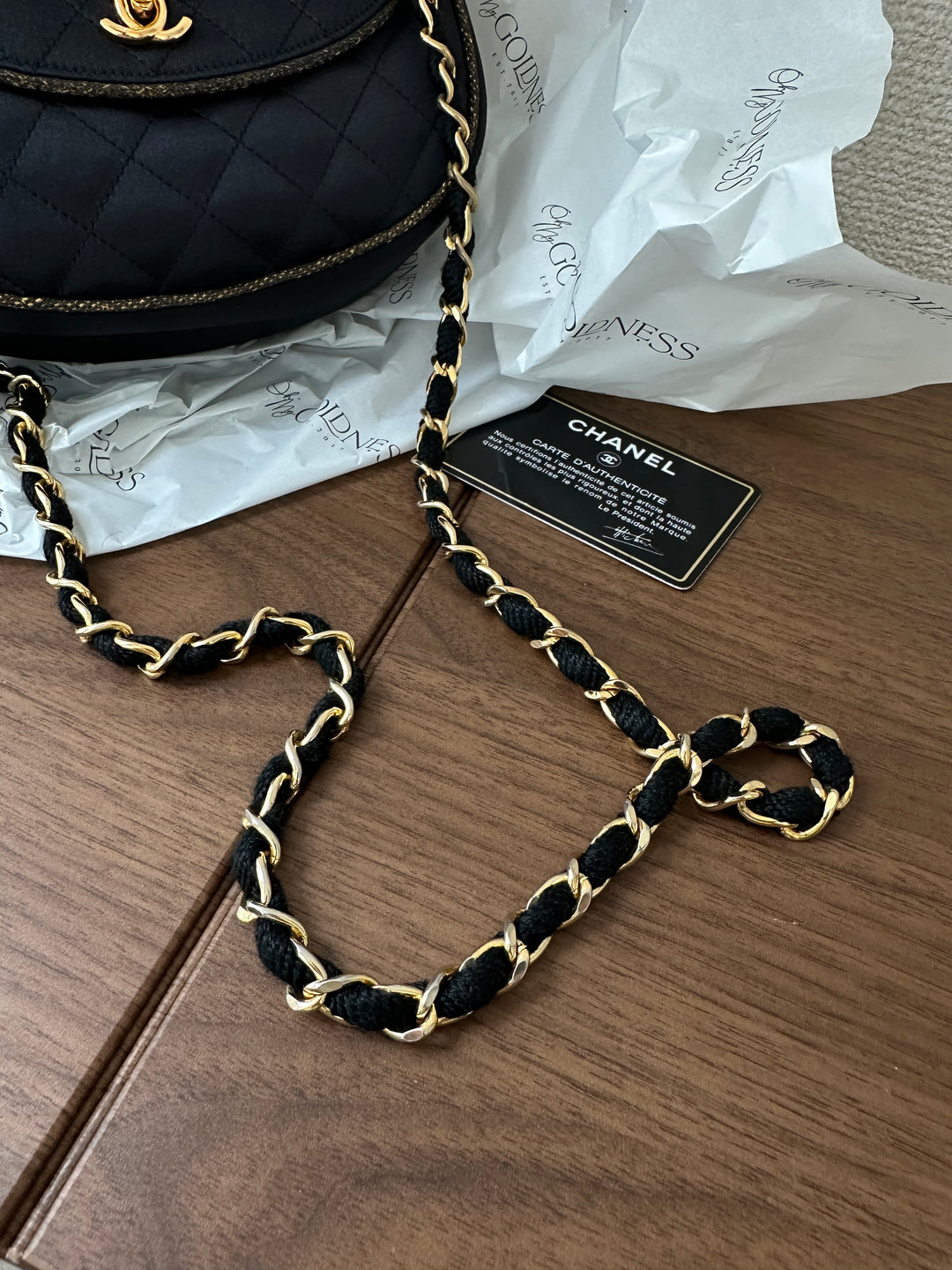 Chanel CC Satin-Trim Half Moon Chain Bag 🖤 | Exquisite Craftsmanship & Timeless Elegance ✨