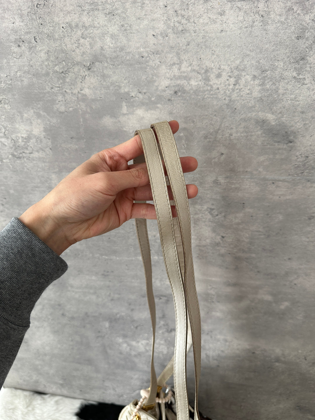 Bottega Veneta Intrecciato Gold Ball Bucket Bag 🤍✨｜Iconic Weave, Luminous Pearl Tone, Excellent Capacity