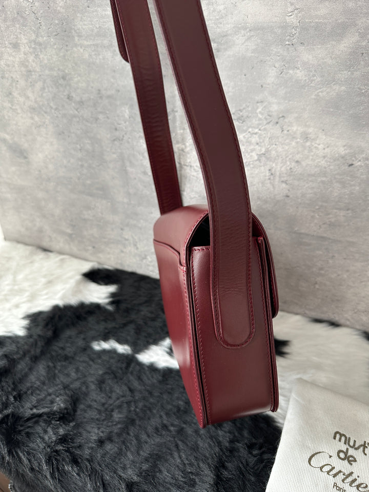 Cartier Mini Turn Lock Egg Bag 🥚✨｜Rare Small Size, Elegant Design, Timeless Appeal