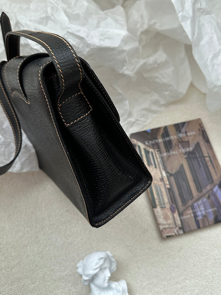 Loewe Turnlock Leaf Box Bag 🖤✨ Small Size Crossbody Treasure