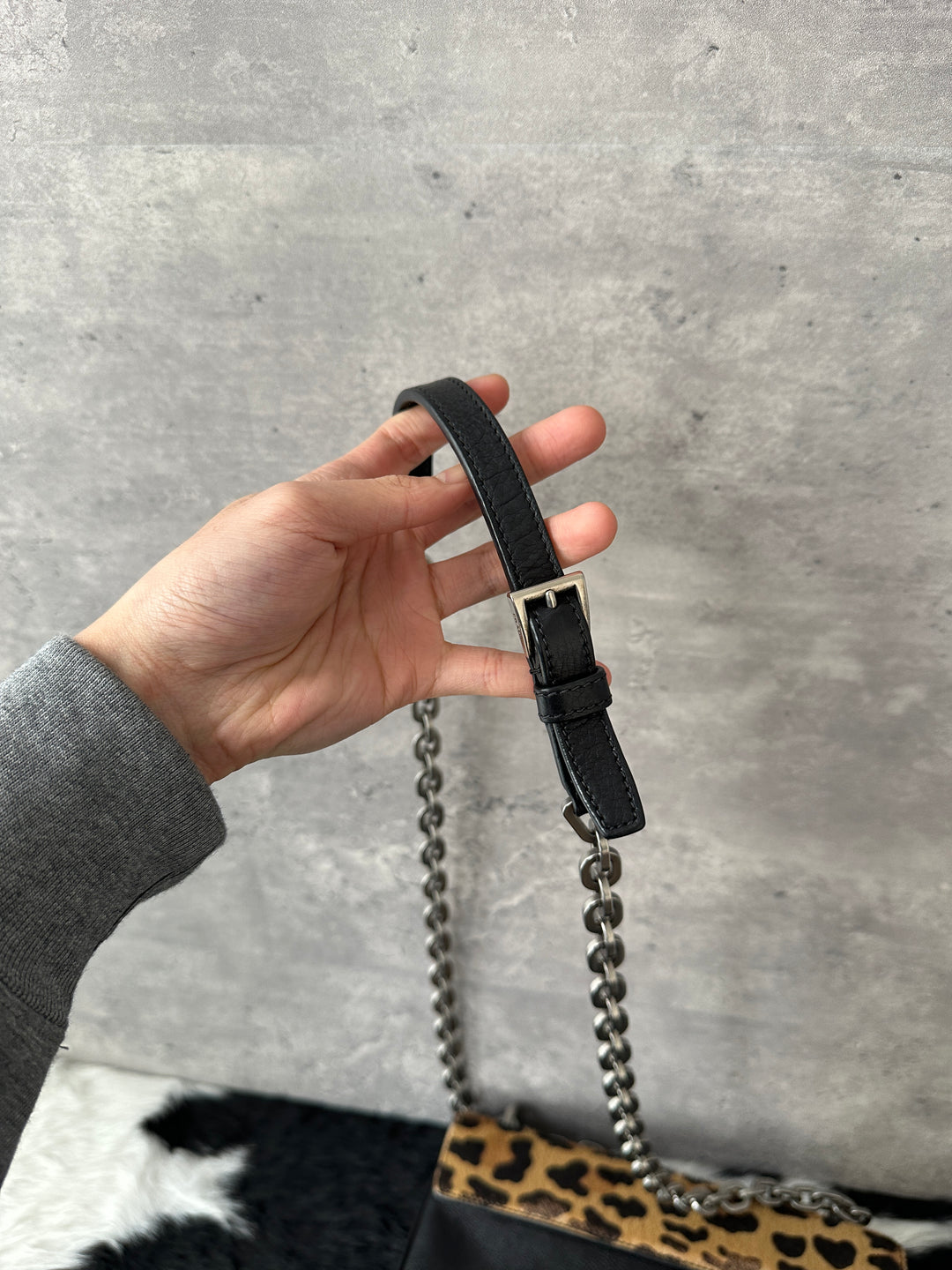 Prada Leopard Haircalf Chain Bag 🐆⛓️🔒｜Padlock Closure, Rare Material, Functional Interior