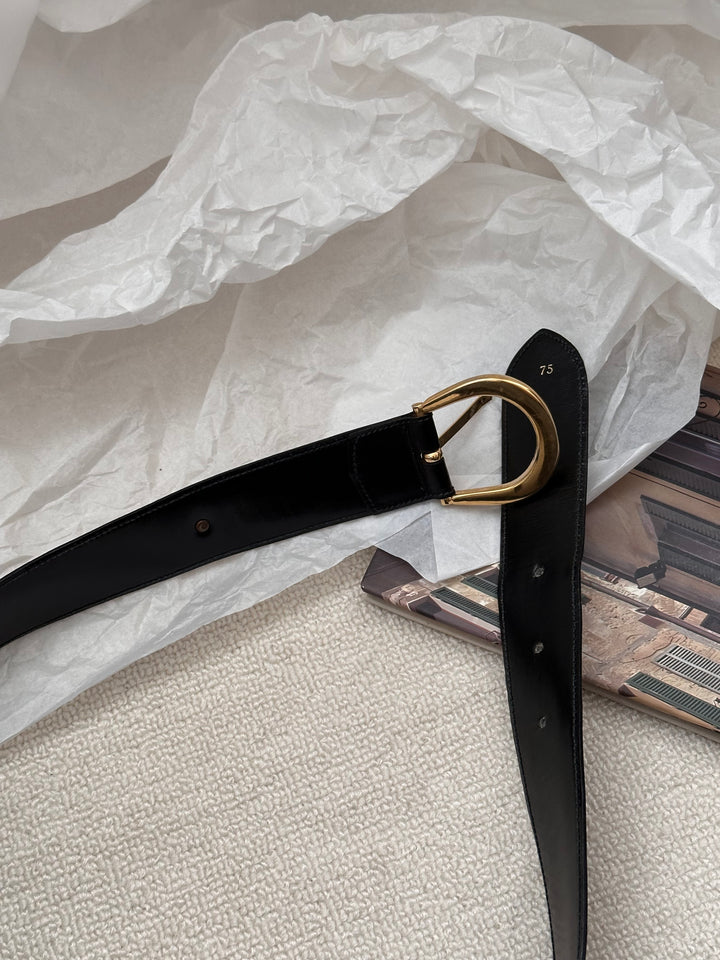 CELINE Carriage Motif Leather Belt 🖤✨ Rare 75cm