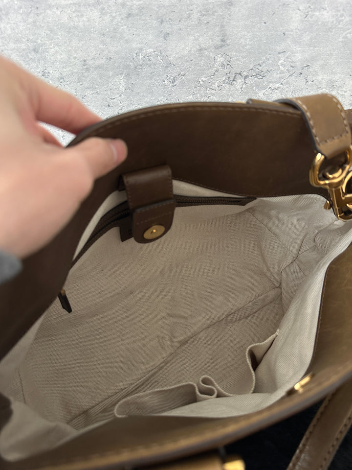 Gucci Rabbit Fur Hobo 🐰✨｜Soft Fur Accent, Versatile Carry, Everyday Chic