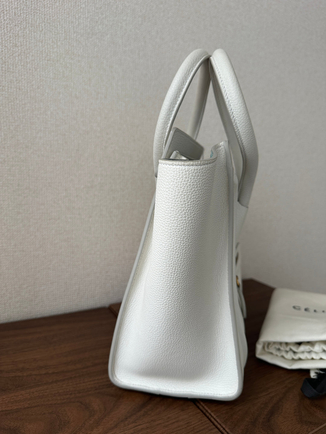 Celine “Snow White” Luggage Bag 🤍 | The Icon Returns!