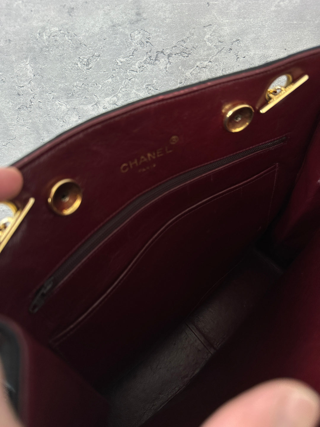 Chanel Long Chain Shoulder Bag 🖤✨｜Versatile Carry, Quilted Classic, Timeless Appeal