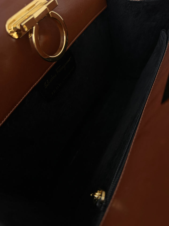 Salvatore Ferragamo Lizard Leather Chain Shoulder Bag 🤎✨ Excellent Condition | Timeless Elegance