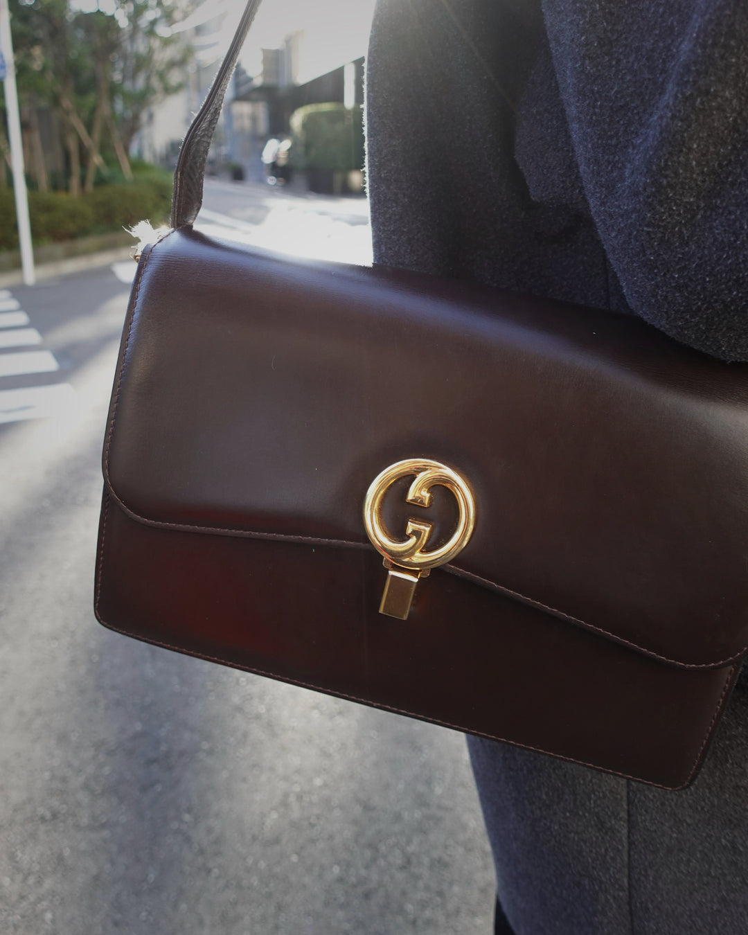 Gucci GG Shoulder Bag 🖤｜Dark Chocolate Leather × Vintage GG Clasp × Convertible Crossbody Style