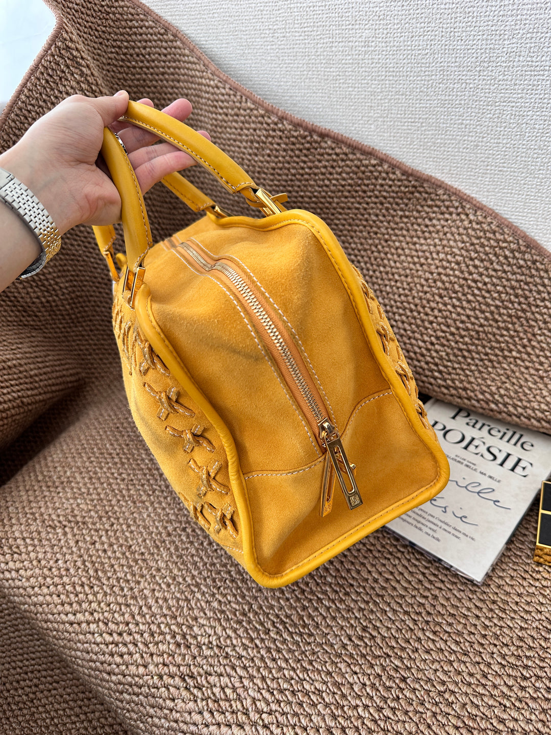 LOEWE Vintage Amazona Tote ✨｜Mustard Suede & Timeless Heritage