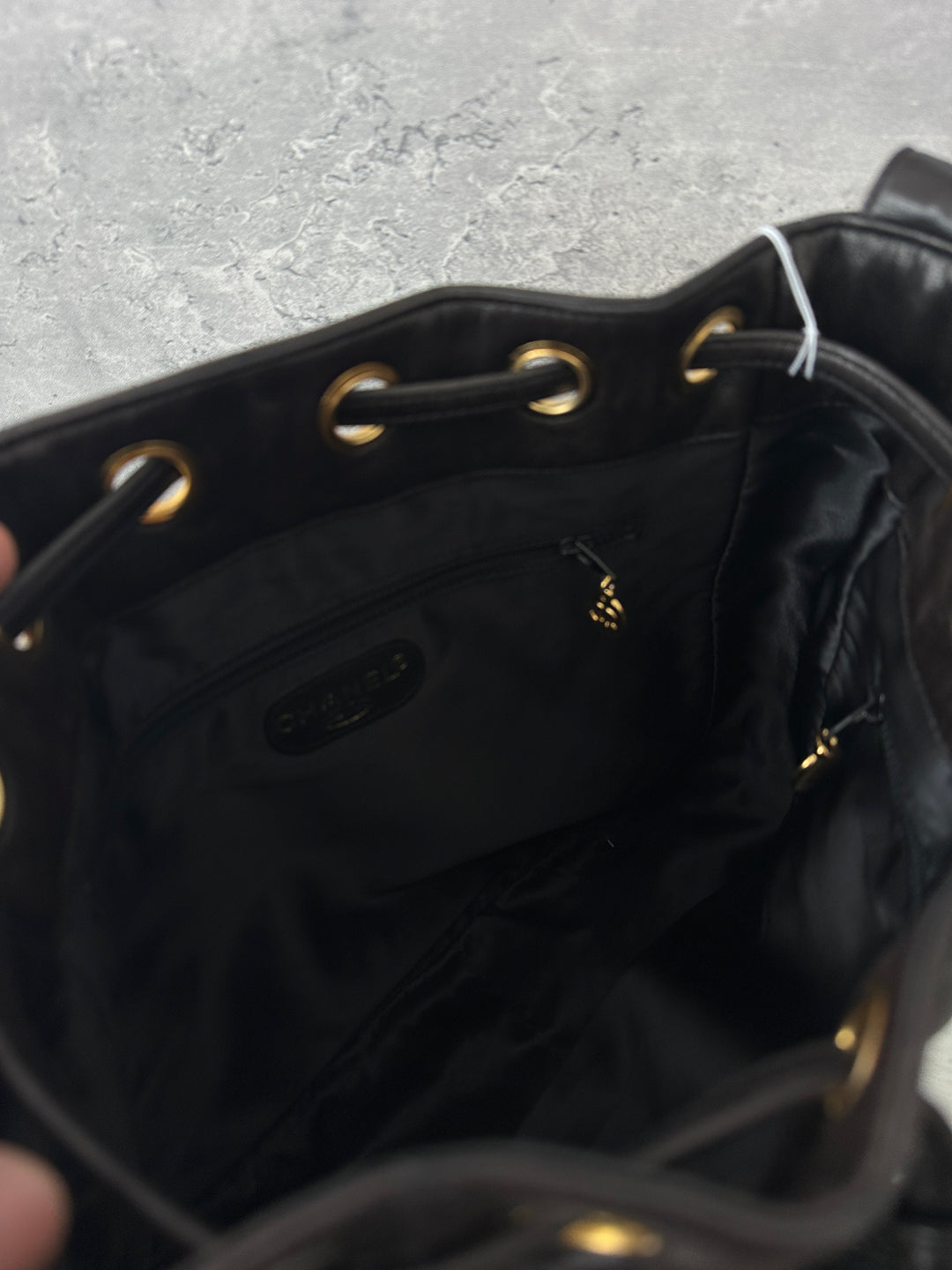 Chanel CC Drawstring Bucket Bag 🖤✨｜Classic Black & Gold, Rare Silhouette, Timeless Appeal