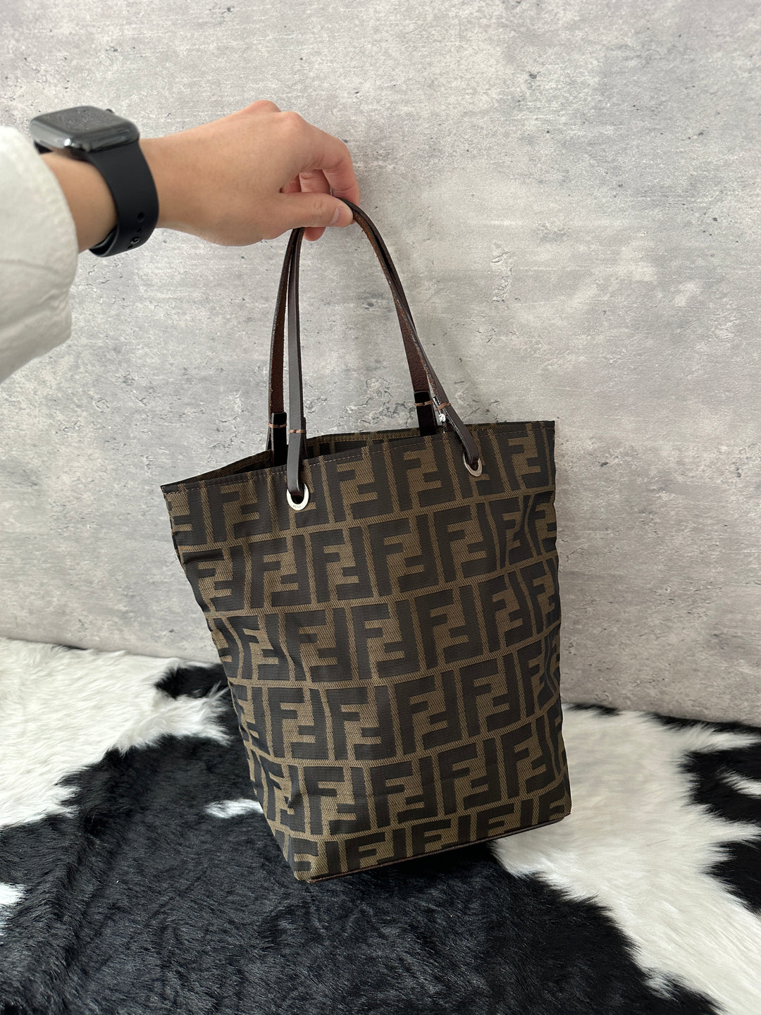 Fendi Monogram Canvas Tote 🐻🤎｜Lightweight Carry, Structured Base, Everyday Value