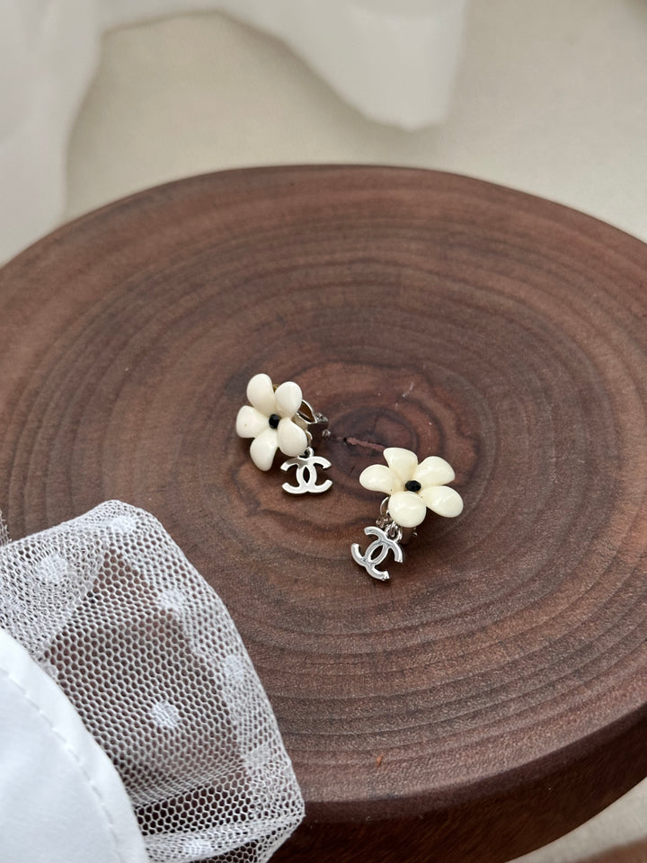 Chanel Camellia Clip-On Earrings 🤍✨ Timeless & Romantic