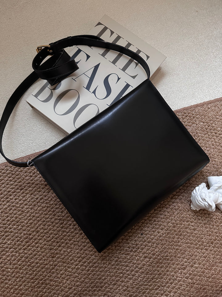 Celine Arc de Triomphe Envelope Bag 💌✨ Elegant & Rare