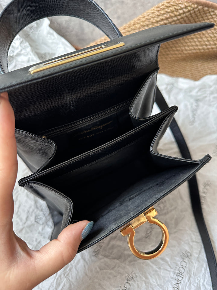Ferragamo Mini Kelly in Black Textured Leather with Gold Gancini Hardware 🖤✨｜Elegant, Compact &amp; Versatile