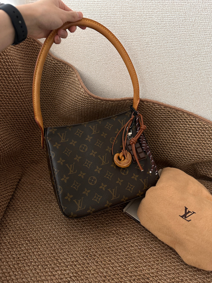 LOUIS VUITTON Monogram Looping Bag｜Iconic Curved Handle × Timeless Monogram ✨ Effortless Everyday Luxury