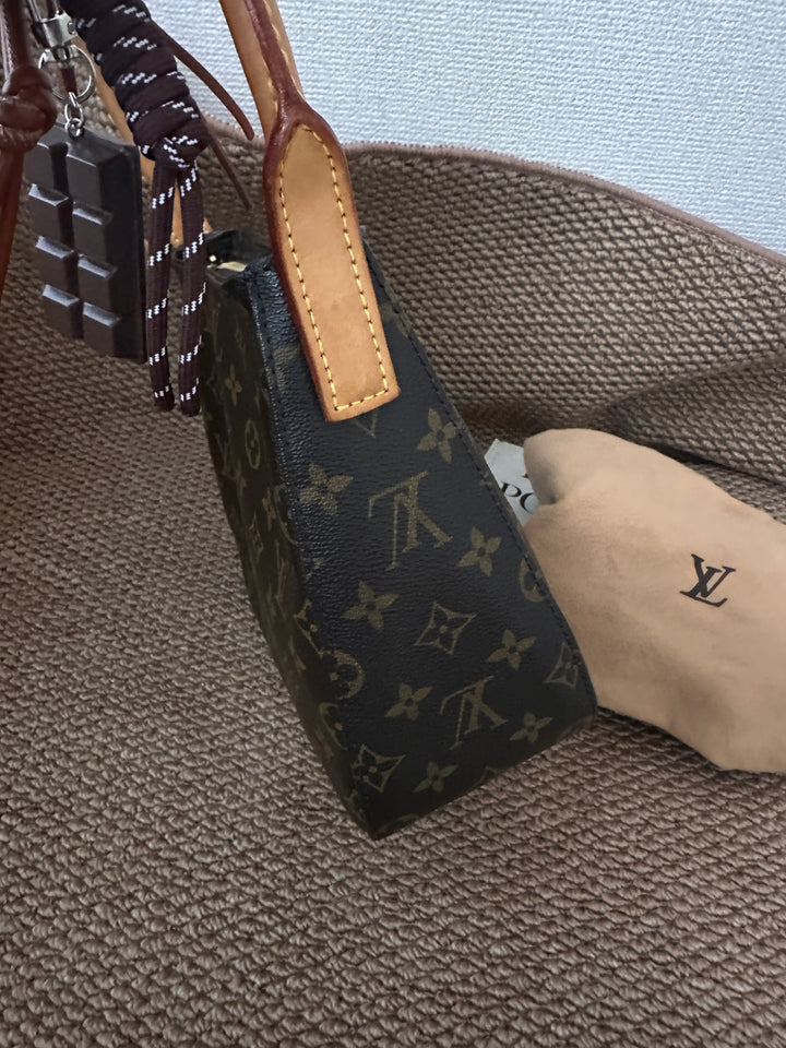 LOUIS VUITTON Monogram Looping Bag｜Iconic Curved Handle × Timeless Monogram ✨ Effortless Everyday Luxury