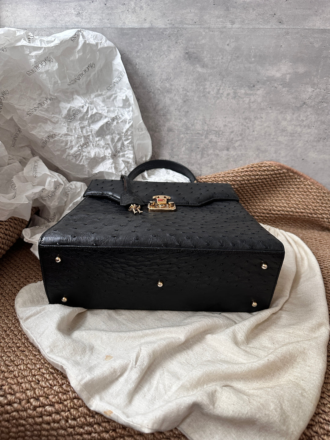 Gucci Black Ostrich Leather Padlock Kelly with Gold Hardware ✨｜Ultra-Rare, Collectible & Elegant