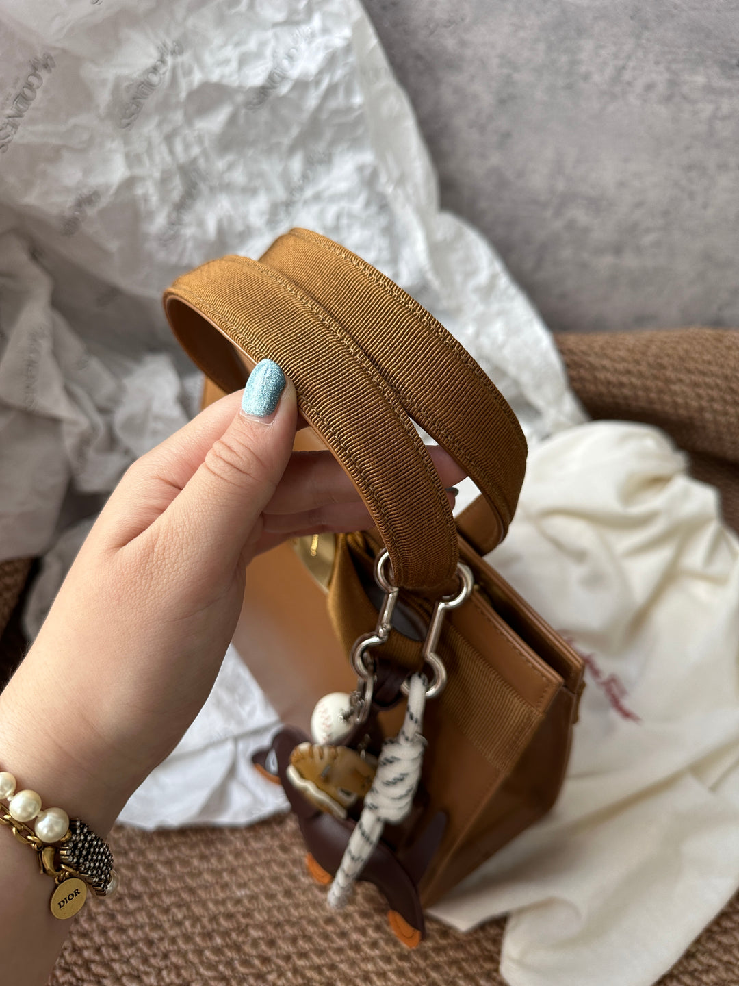 Ferragamo Brown Vara Ribbon Top Handle Bag 🤎｜Chic, Elegant & Collectible