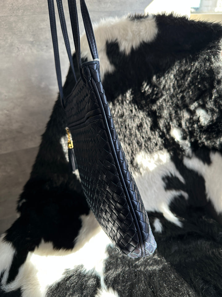 Bottega Veneta Intrecciato Tote Bag 🖤｜Woven Leather × Everyday Capacity × Timeless Vintage✨